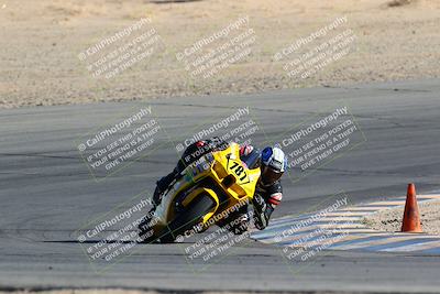 media/Mar-26-2022-CVMA (Sat) [[4461a8f564]]/Race 10 Amateur Supersport Open/